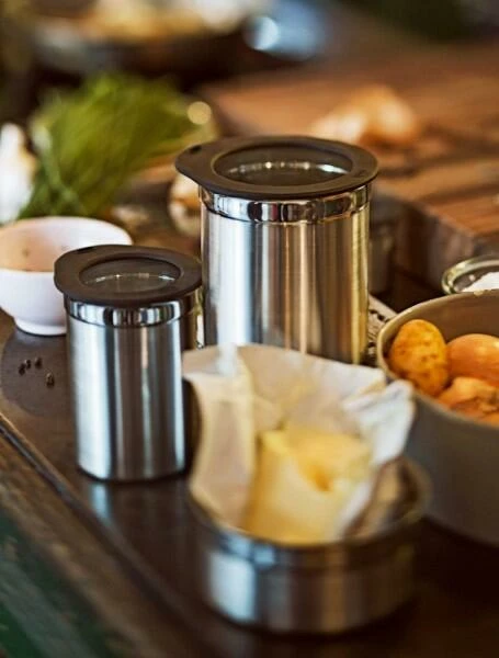 Rösle Dose Aus Edelstahl Mit Frischhaltedeckel 12 Cm/ 6,5 Cm/ 0,7 L 5 Rösle Dose Aus Edelstahl Mit Frischhaltedeckel 12 Cm/ 6,5 Cm/ 0,7 L – Bild 3