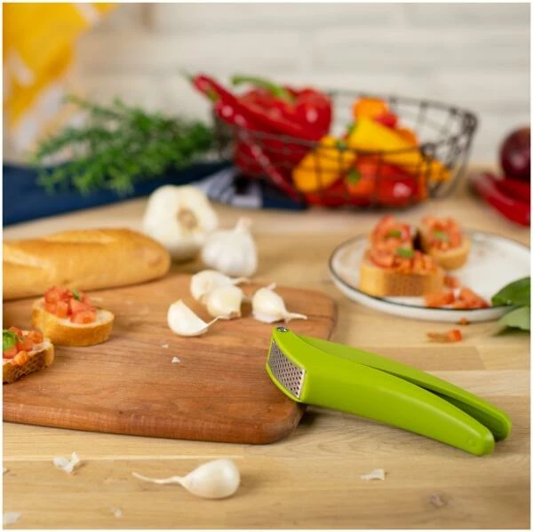 Kuhn Rikon Easy Clean Knoblauchpresse Grün 4 Kuhn Rikon Easy Clean Knoblauchpresse Grün – Bild 2