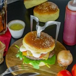 Lurch Burgerspieß King Mit Teller 11 Lurch Burgerspieß King Mit Teller -Emile Henry shop 215 RS4103 240506 Burgerspie King Motiv 3 scr