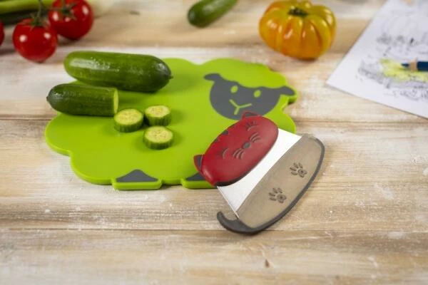 Kuhn Rikon Kinderkitchen Schneide Set, 2-teilig 7 Kuhn Rikon Kinderkitchen Schneide Set, 2-teilig – Bild 5