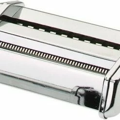 GEFU Pastamaschine Pasta Perfetta Deluxe Mit 2 Aufsätzen -Emile Henry shop 28300 PastaMaschine Freisteller Zubehoer GEFU