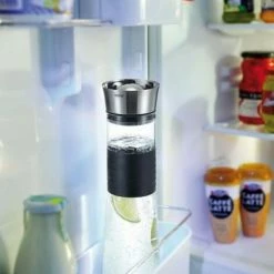 GEFU Karaffe CASCADA 12 GEFU Karaffe CASCADA -Emile Henry shop GEFU 35270 Wasserkaraffe im Kuehlschrank 1 bearbeitet l