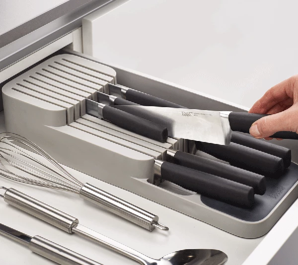 Joseph Joseph Zweistufiger Messerordnungshelfer Drawerstore In Grau 6 Joseph Joseph Zweistufiger Messerordnungshelfer Drawerstore In Grau – Bild 4