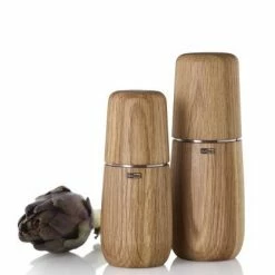 AdHoc Pfeffer- Oder Salzmühle Yono In Eiche 15 Cm / 6,2 Cm 11 AdHoc Pfeffer- Oder Salzmühle Yono In Eiche 15 Cm / 6,2 Cm -Emile Henry shop MP702 MP712 AdHoc Pfeffer Salzmuehle Yono 2 1