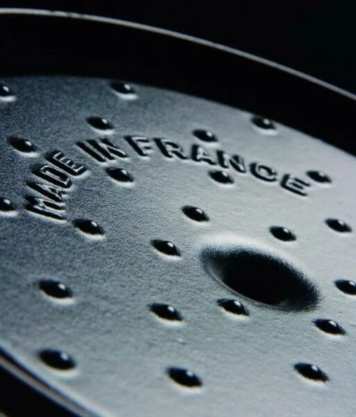 Staub Cocotte Oval Aus Gusseisen In Graphitgrau 31 Cm / 5,4 Liter 6 Staub Cocotte Oval Aus Gusseisen In Graphitgrau 31 Cm / 5,4 Liter – Bild 4