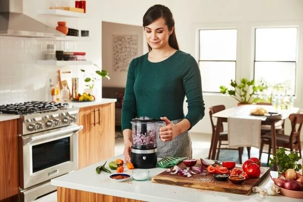 KitchenAid Kabelloser Zerkleinerer In Matt Schwarz 7 KitchenAid Kabelloser Zerkleinerer In Matt Schwarz – Bild 5