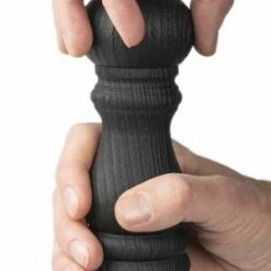 PEUGEOT Salzmühle Paris Nature Black 22 Cm -Emile Henry shop Paris Nature Black 18 utilisation 1 2