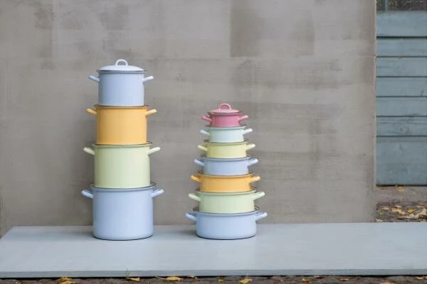 Riess Emaille Riess Kasserolle Aus Emaille In Pastell-blau 18 Cm 5 Riess Emaille Riess Kasserolle Aus Emaille In Pastell-blau 18 Cm – Bild 3