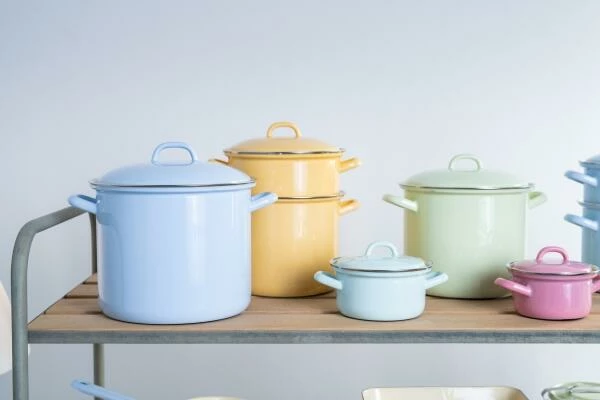 Riess Emaille Riess Topf Aus Emaille In Pastell-blau 18 Cm 5 Riess Emaille Riess Topf Aus Emaille In Pastell-blau 18 Cm – Bild 3