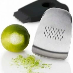 AdHoc Ingwer- Und Spezialreibe Zenzero 9 AdHoc Ingwer- Und Spezialreibe Zenzero -Emile Henry shop Web GG10 ZENZERO 5 2 l