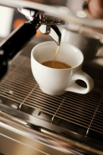 Kahla Café Sommelier Kaffeebecher Set 2tlg. In Weiß 4 Kahla Café Sommelier Kaffeebecher Set 2tlg. In Weiß – Bild 2