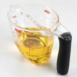 OXO Good Grips Abgewinkelter Messbecher 0,25 L 6 OXO Good Grips Abgewinkelter Messbecher 0,25 L -Emile Henry shop oxo messbecher 250