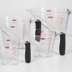 OXO Good Grips Abgewinkelter Messbecher 0,25 L 7 OXO Good Grips Abgewinkelter Messbecher 0,25 L -Emile Henry shop oxogoodgrips messbecher