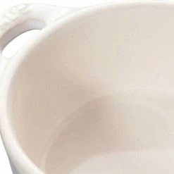 Staub Mini Cocotte In Elfenbeinweiß 11 Staub Mini Cocotte In Elfenbeinweiß -Emile Henry shop web 40511997 4 l